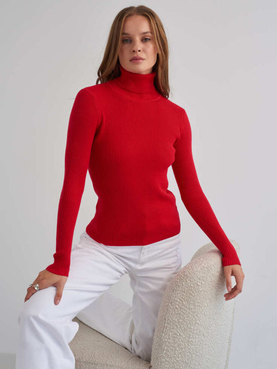 Women's Slim Fit Knitted Turtleneck Jumper | Ideal for Autumn/Winter