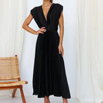 Darah -Feminine And Alluring Pleated Dress For Any Occasion