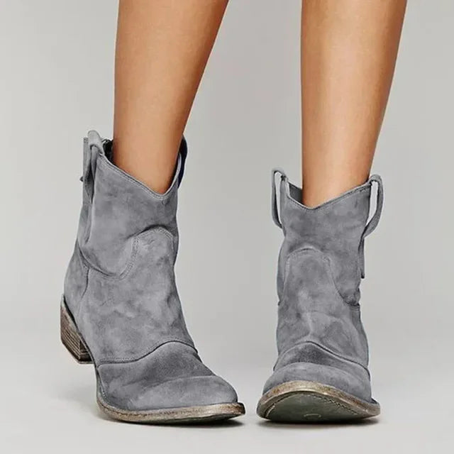 Brianna - Timeless Cowboy Ankle Boots with a Vintage Touch for Women