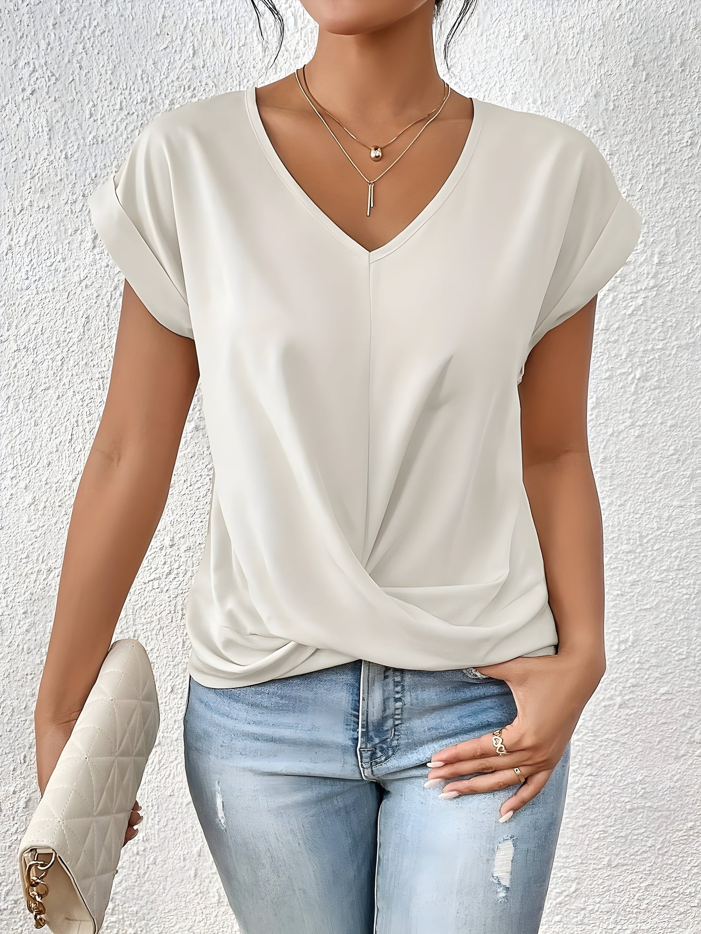 Berenice - Simple and Trendy V-Neck T-Shirt for Women