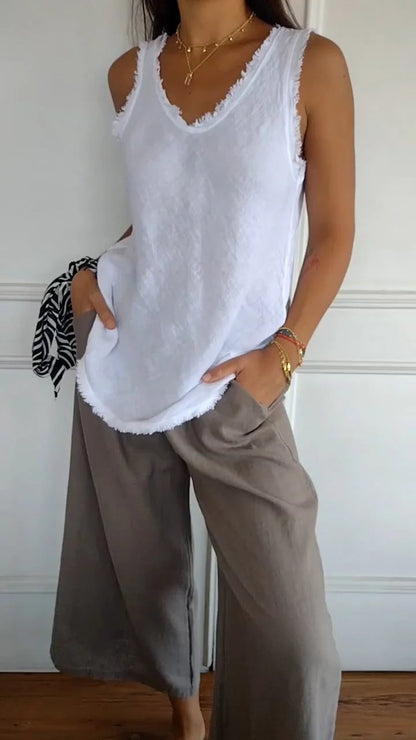 Brielle - Casual Sleeveless V-Neck Shirt for Women