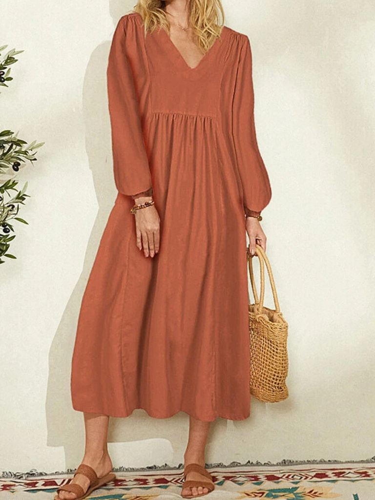 Coraline - Timeless Long Dress with Flattering V-Neck Line for Women